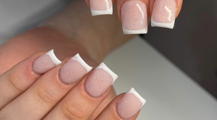 Bea’s nails image 3