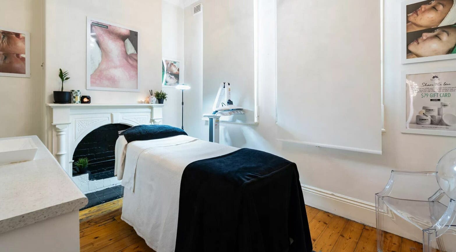Treatment room at Universal Advanced Skin and Body Clinic in Melbourne, Victoria, AU with bed and soothing decor.