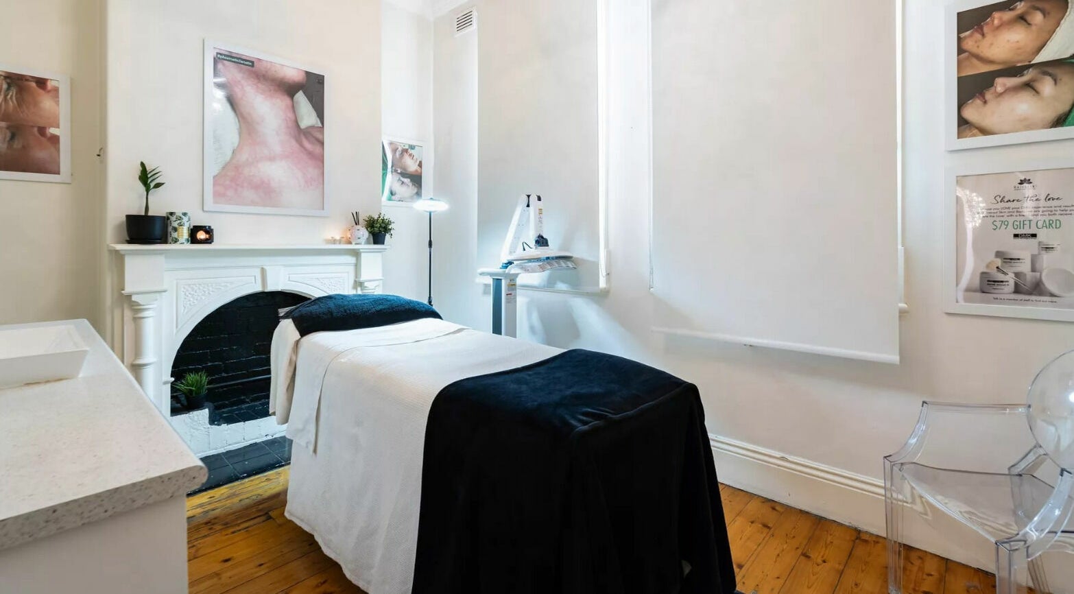 Treatment room at Universal Advanced Skin and Body Clinic in Melbourne, Victoria, AU with bed and soothing decor.