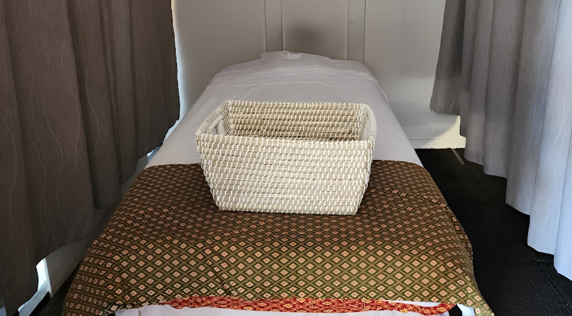 Peaceful massage room at Spawood Traditional Thai Massage, Manly, Queensland, AU.