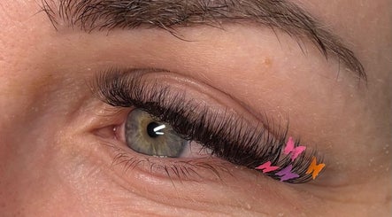 Extra Terrestrial Lashes billede 3