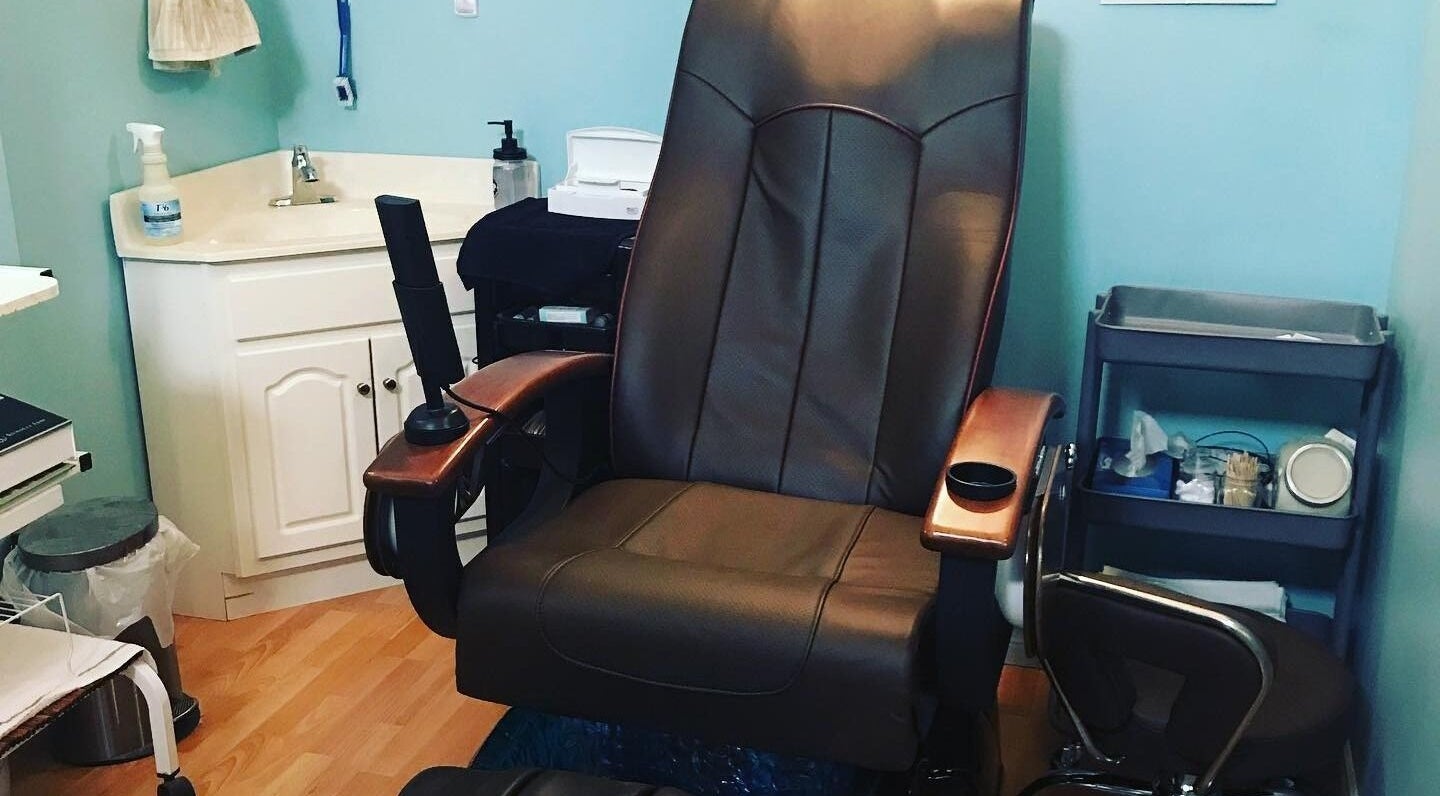 Luxurious brown chair for pampering at Tahiti Tan, Saint John, New Brunswick, CA. Comfort meets style.