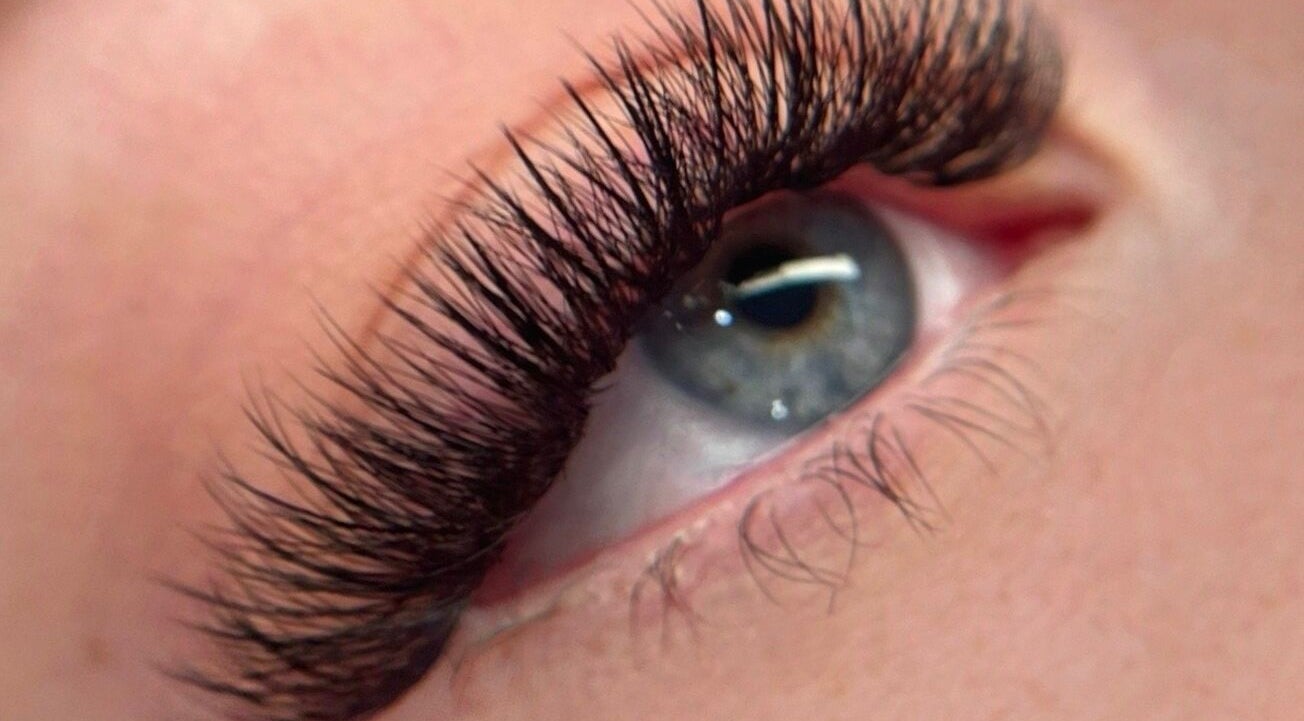 Close-up of stunning eyelash extensions at Lash Love Lane, Melbourne, Victoria, AU.