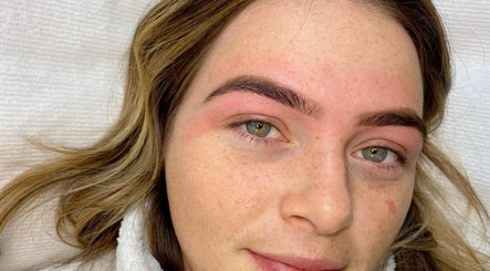 The Natural Brow image 2