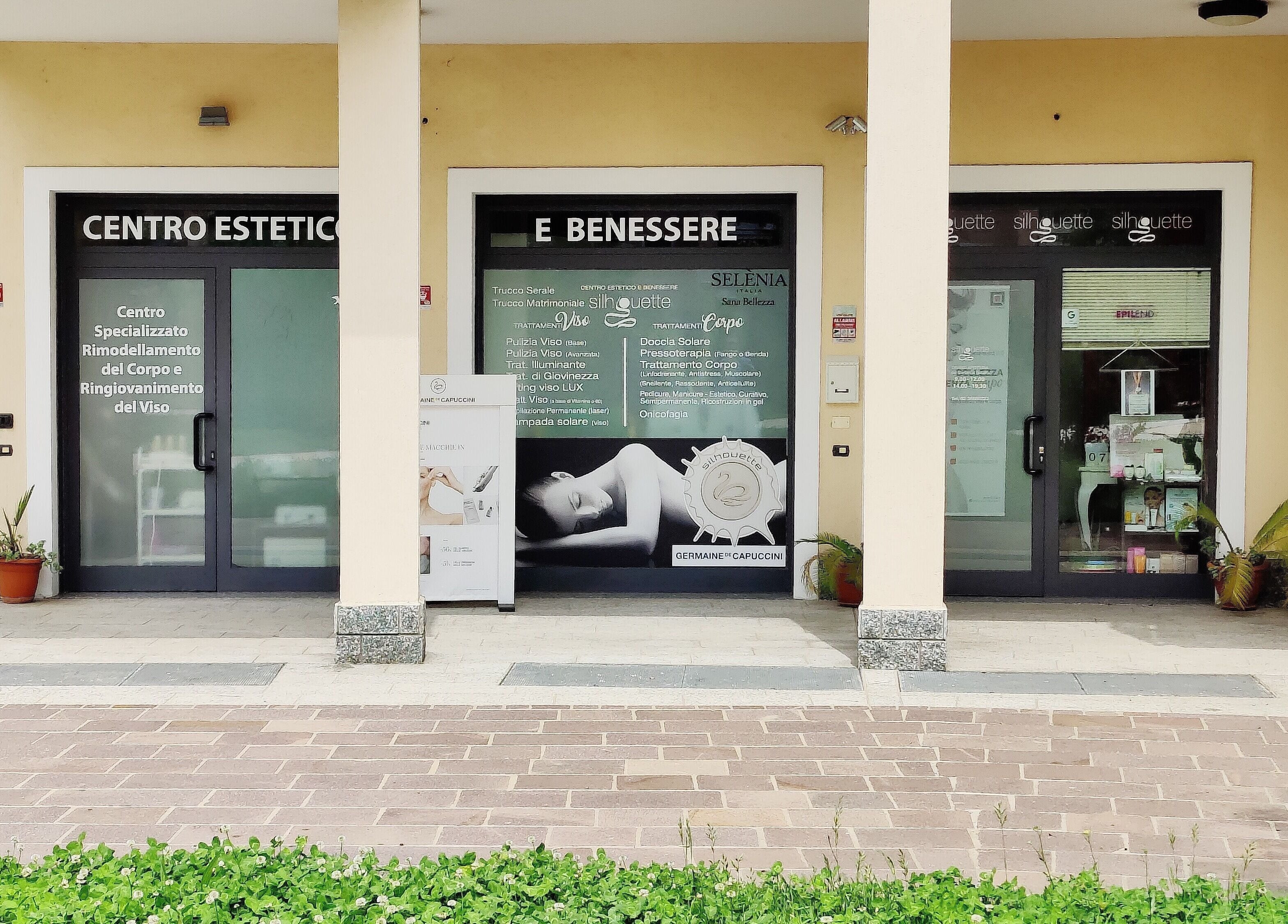 Ingresso di Silhouette Vittuone - Centro Estetico e Benessere a Vittuone, Lombardia, IT.