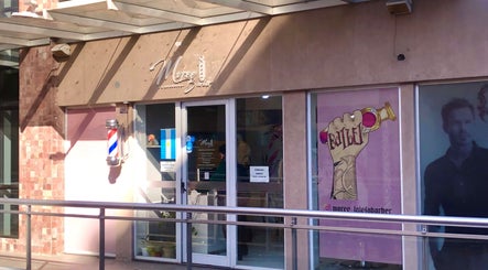 Moree Barber