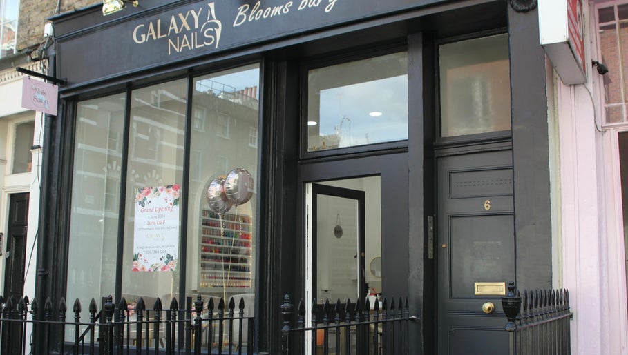 Galaxy Nails Bloomsbury afbeelding 1