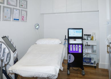 Modern treatment room at SB Cosmetics Clinic, Glasgow, Scotland, GB featuring cutting-edge wellness equipment.