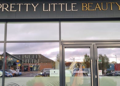 Entrance of Waxing Crescent in Willington, England, GB with Pretty Little Beauty sign.
