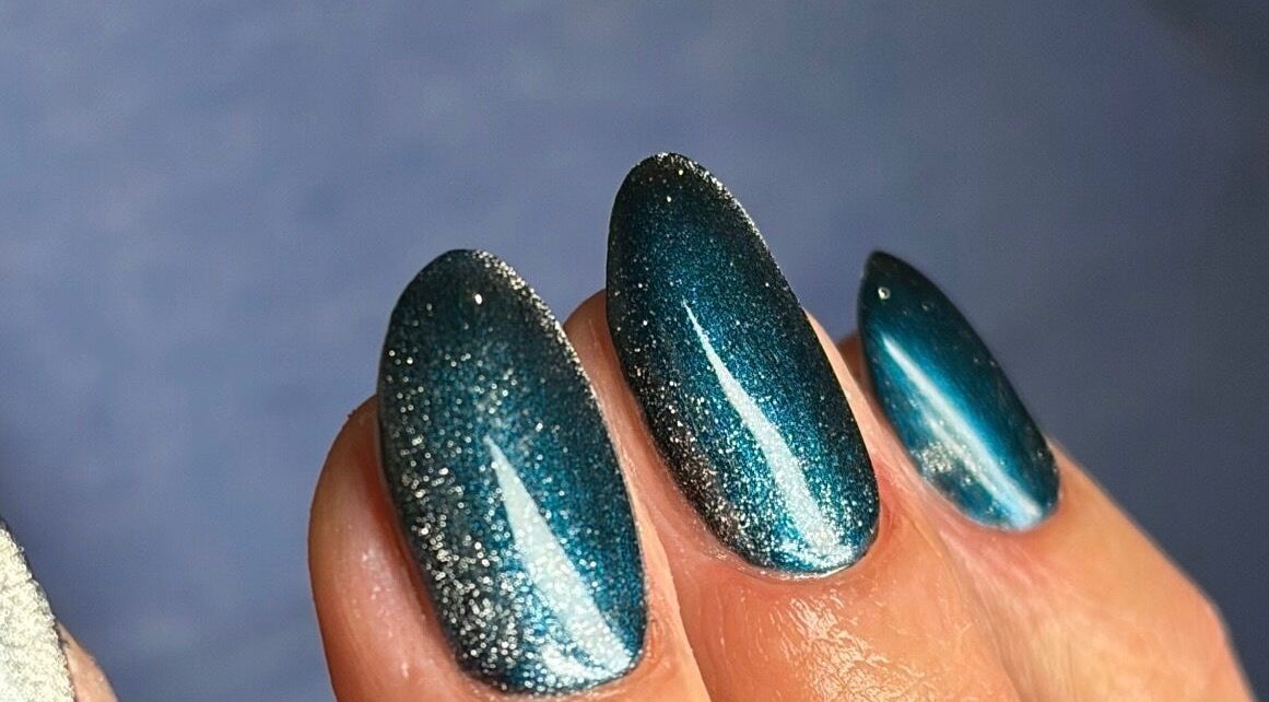 Elegant galaxy-themed nails at Beauty Muse (BLEND), Skewen, Wales, GB offering exquisite nail art services.
