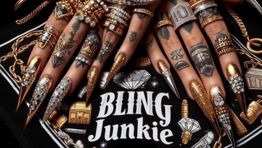 Blingjunkie210 billede 1