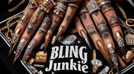 Blingjunkie210