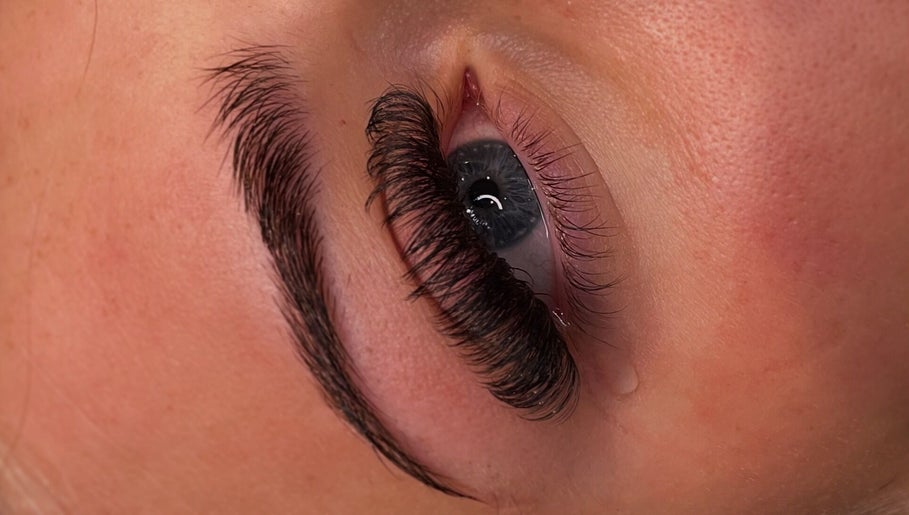 Glow Beauty image 1
