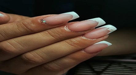 Image de OKY NAILS 3