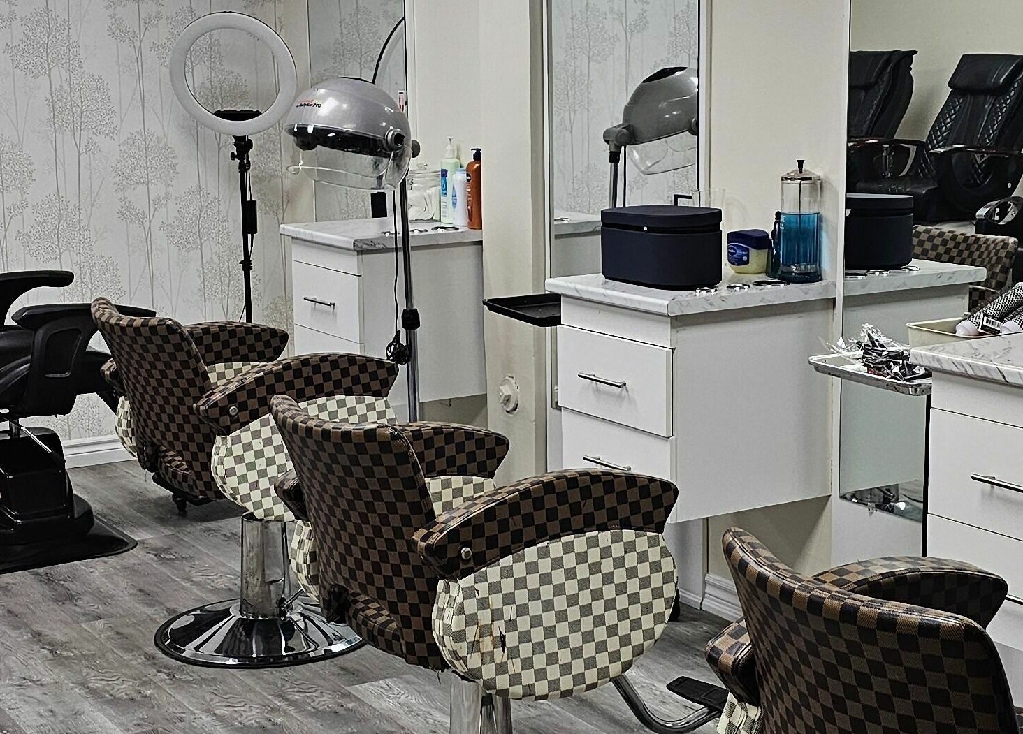 Elegant salon chairs at Your Choice Salon And Spa, Mississauga, Ontario, CA, offering luxury beauty services.