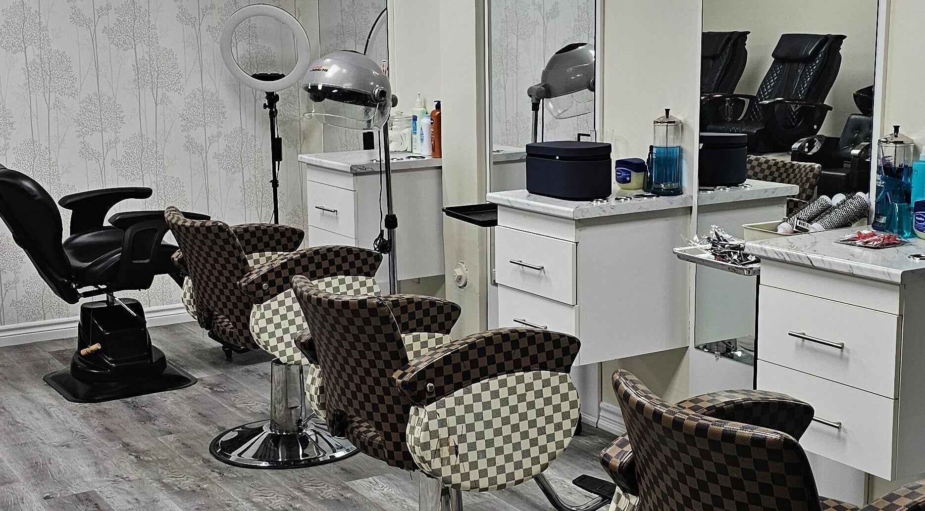 Elegant salon chairs at Your Choice Salon And Spa, Mississauga, Ontario, CA, offering luxury beauty services.