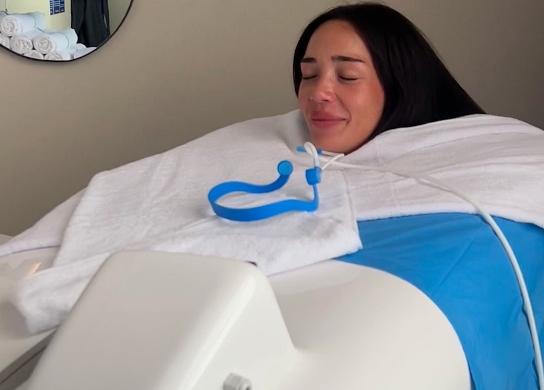 Relaxing spa treatment at Super-Young, Armadale, Victoria, AU. Experience comfort and renewal.