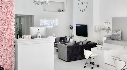 Imagen 3 de Privé Salon | Bournemouth