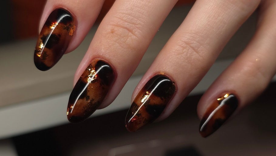 Nailsbyasha imej 1