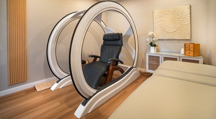 The Light Therapy Lounge