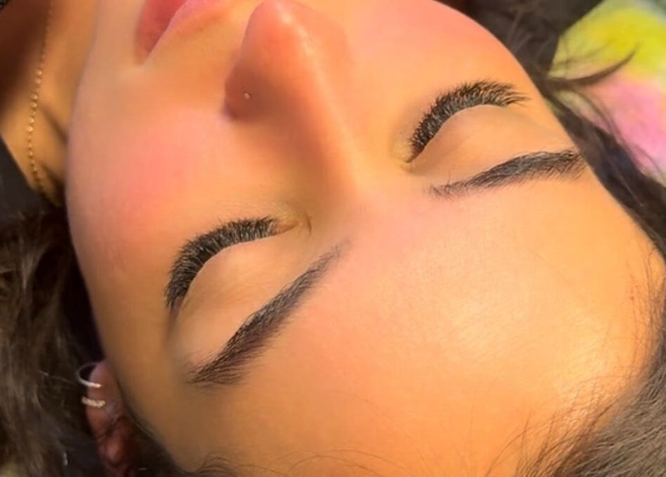 Closeup of freshly done lashes at Lash Lab Club in Sydney, New South Wales, AU, showcasing expert application.