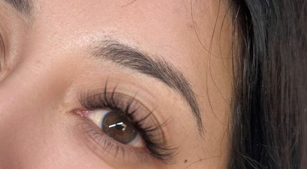 Deluxe Lash