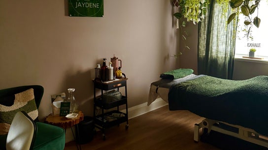 Wellbeing with Jaydene (home treatment room)