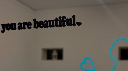 Wall art saying 'you are beautiful' at Giovana Victoria Lash Studio in Lisboa, Lisboa, PT.