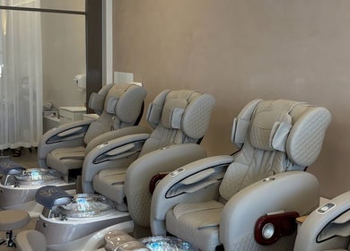 Relax in plush pedicure chairs at Anahera Lashes & Beauty: Lash & Nail Salon in Melbourne, Victoria, AU.