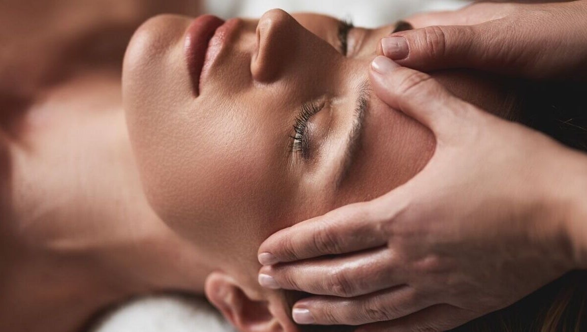 Massage détente à Les Massages de Lilas, Prades, Occitanie, FR. Soin du visage calmant.