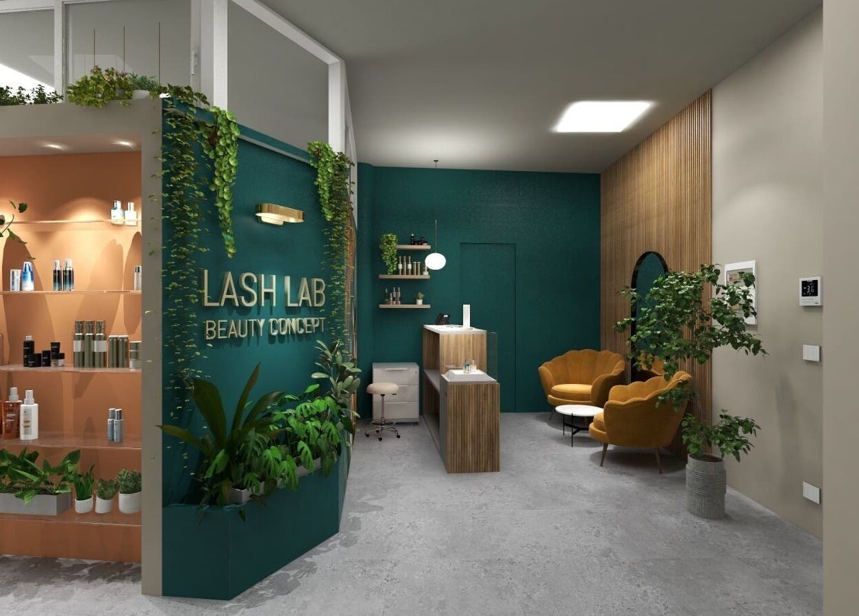 Interno elegante e verde di Lash Lab Beauty Concept a Reggio Emilia, Emilia-romagna, IT.