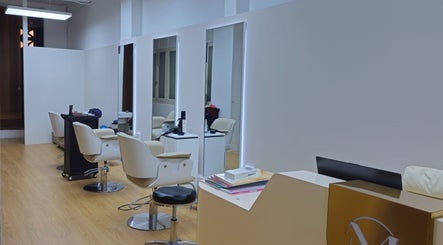 M.Y REFRESH HAIRLAB