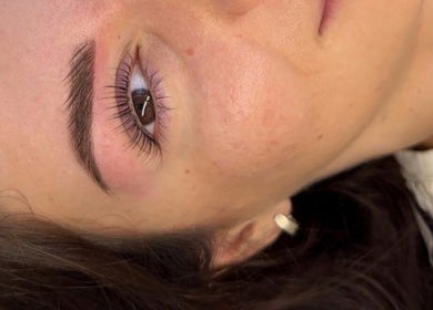 Close-up of expertly shaped eyebrows at Edge Brows, Sydney, New South Wales, AU.