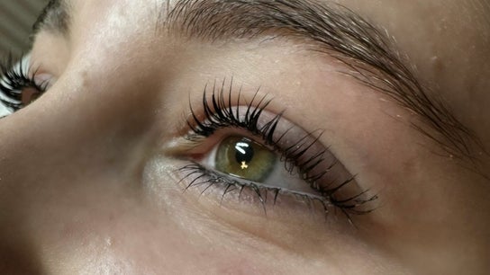 Lashes by Megan Holly