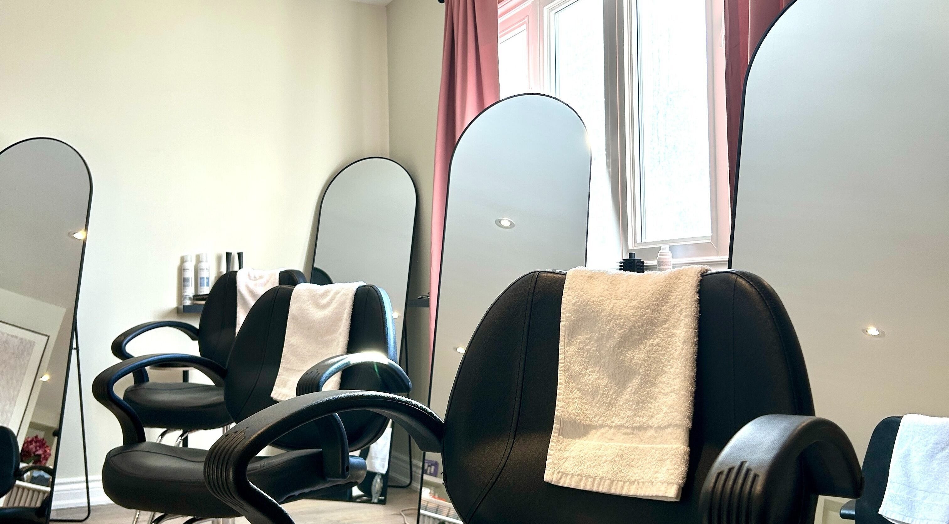 Elegant styling chairs and mirrors at Bella Vida Head Spa, Bowmanville, Ontario, CA.