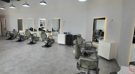 Imagen 3 de Barber Bliss L.L.C