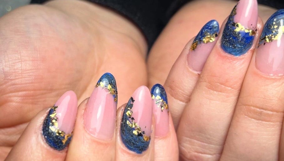 Pixie Nails imagem 1