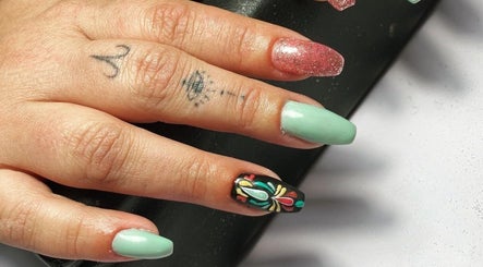 Pixie Nails imagem 2