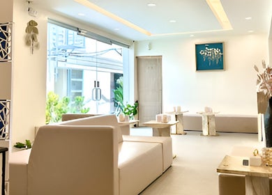 Relaxing lounge area at Kabayan Boracay, Malay, Western Visayas, PH with cozy seating and modern decor.