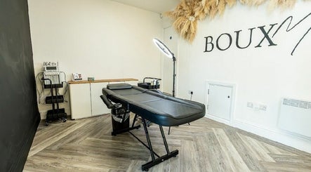 Boux Makeup Studio & Academy image 2