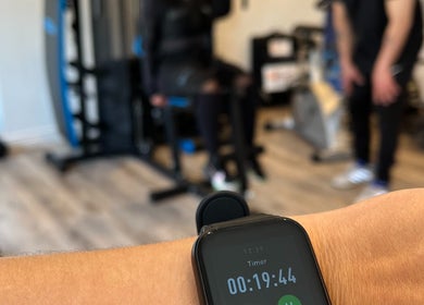 Smartwatch showing 19:44 minutes during EMS session at Fit&Fab EMS Training, Naas, County Kildare, IE.