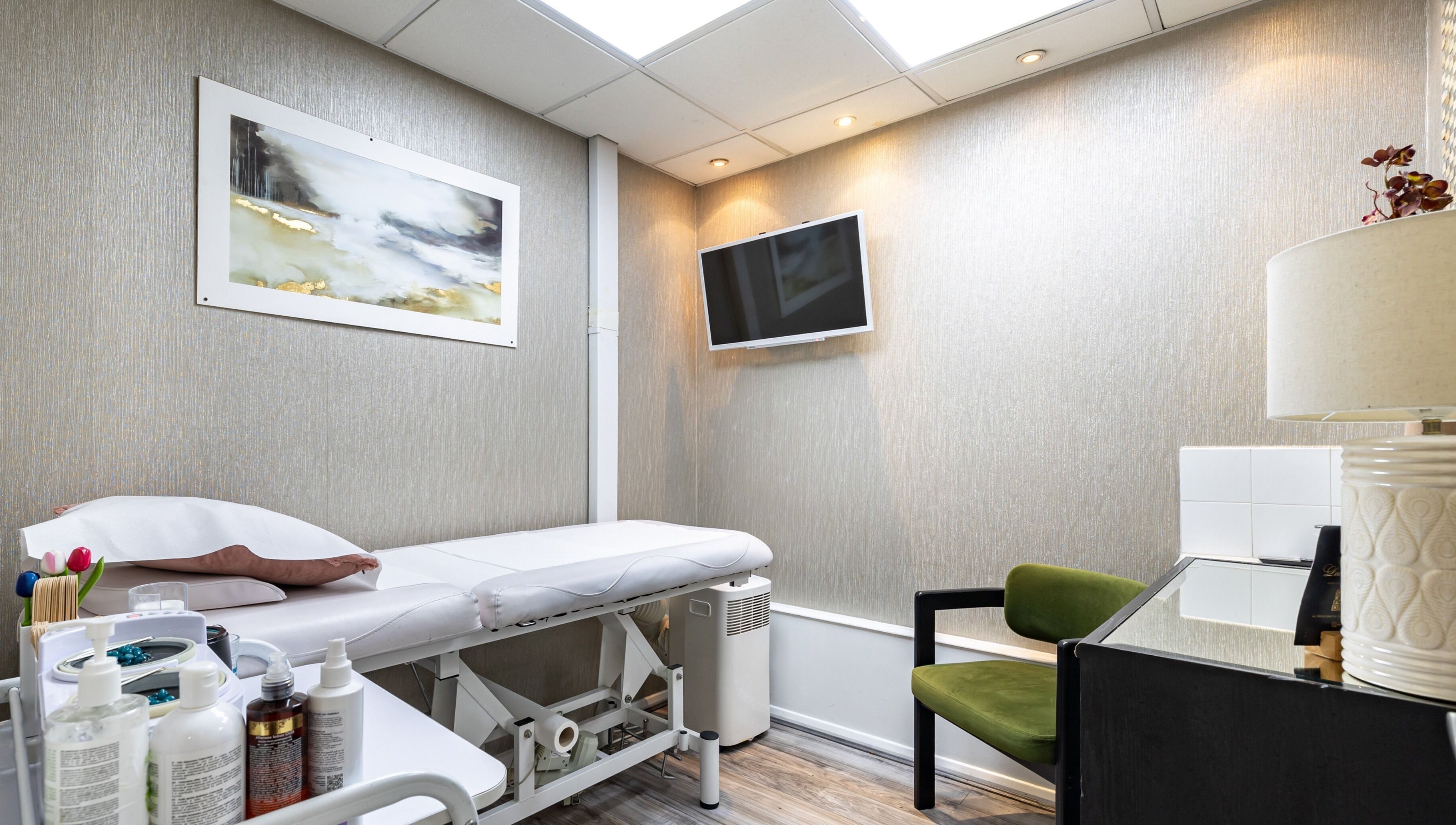 Cozy treatment room at Luxury Wax Bar - Edgware Road, London, England, GB with elegant decor and inviting ambiance.