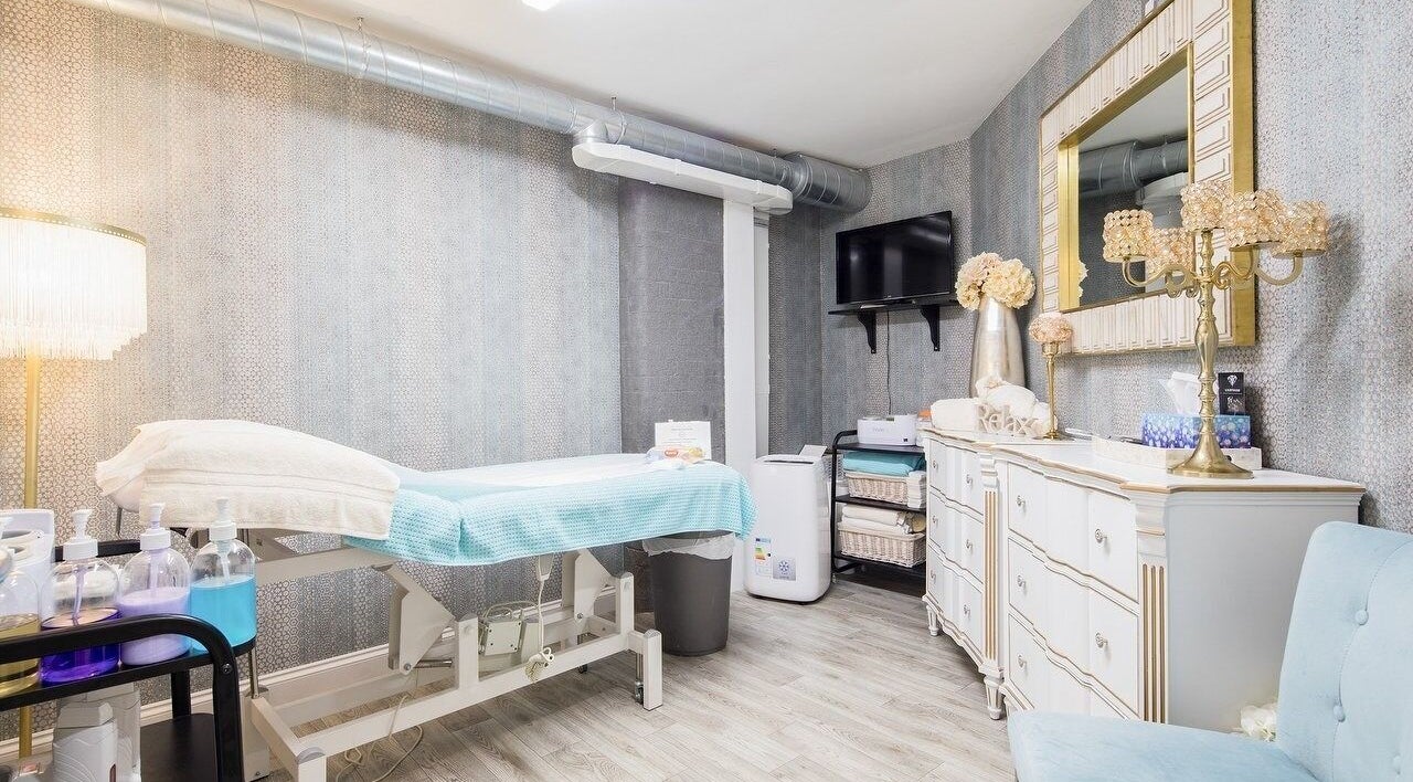 Luxurious treatment room at Luxury Wax Bar – Exmouth Market, London, England, GB, featuring modern decor.