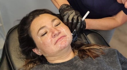 Debbie's Aesthetics & Training Academy Bild 3