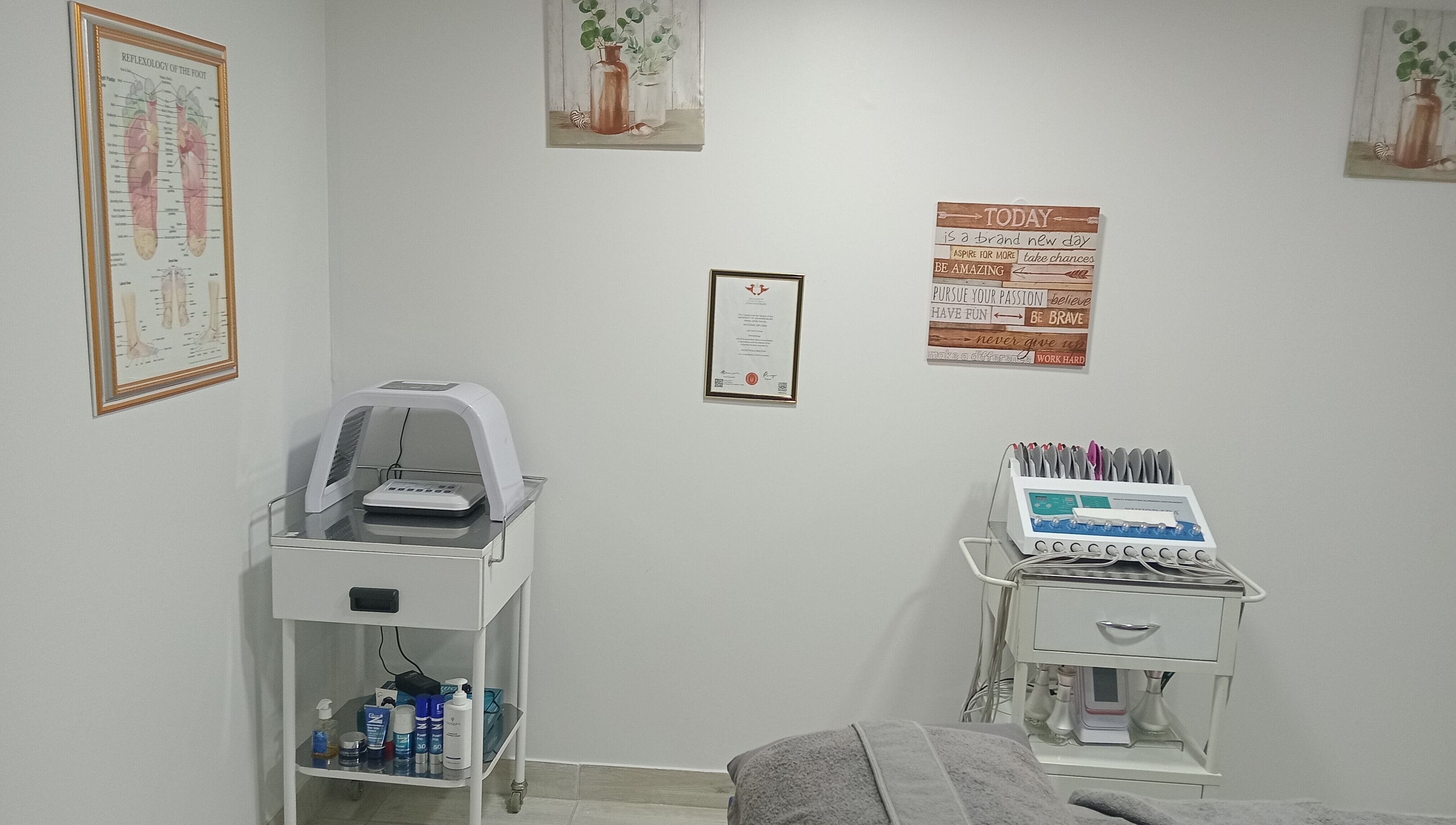 Treatment room at Retrieval Wellness Aesthetics, Randburg, Gauteng, ZA equipped for aesthetics therapy.
