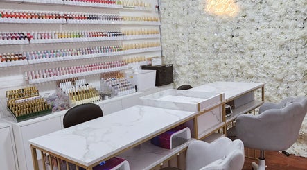 Vanity Nail Studio