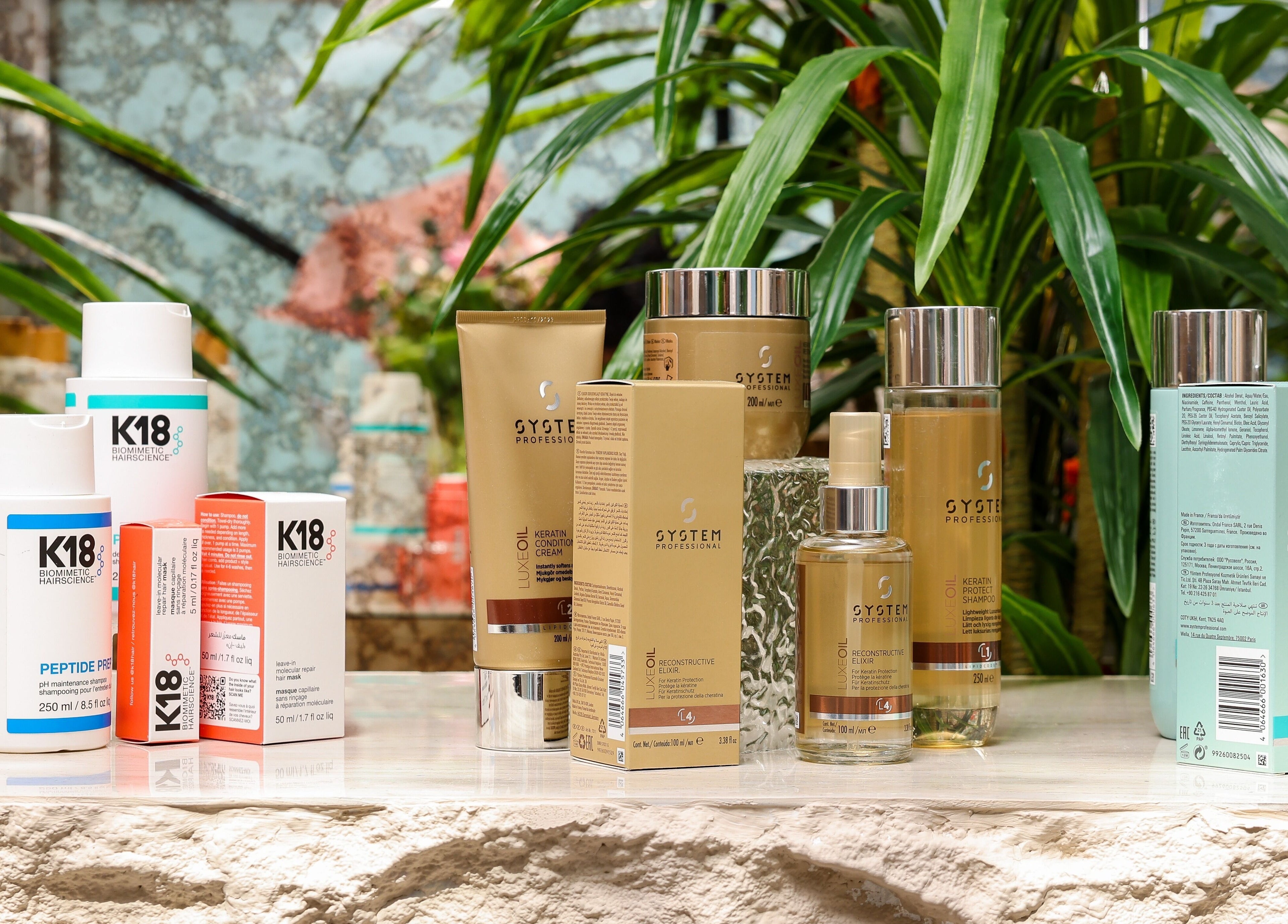 منتجات العناية الشعر في Grace Salon، الخبر، الشرقية، السعودية تعرض تجربة العناية الفاخرة.