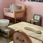 Liquid Glamour Nail Bar