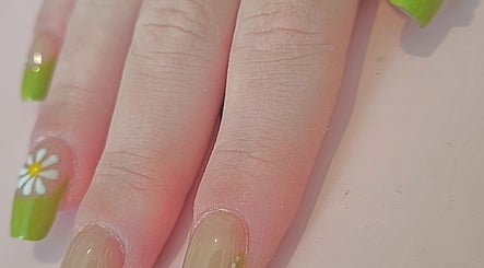 Nail Envy by Carley - MOBILE TECH image 3