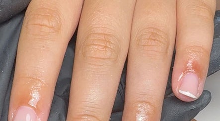 Close-up of a manicured hand showcasing elegant nails at Nails by Eils, Kirkcaldy, Scotland, GB.